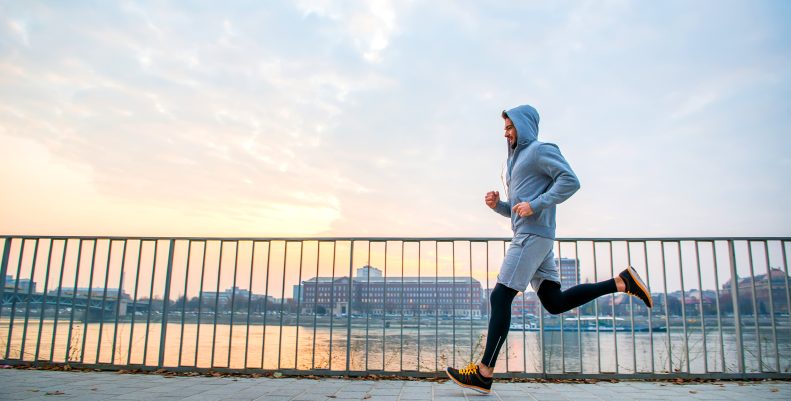 Knee Pain from Running: Symptoms and Treatment